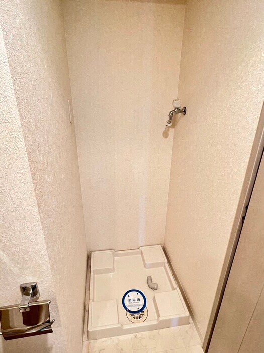 物件内観写真19　(洗濯機置場)