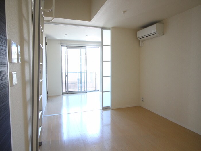 物件内観写真11　(居室)