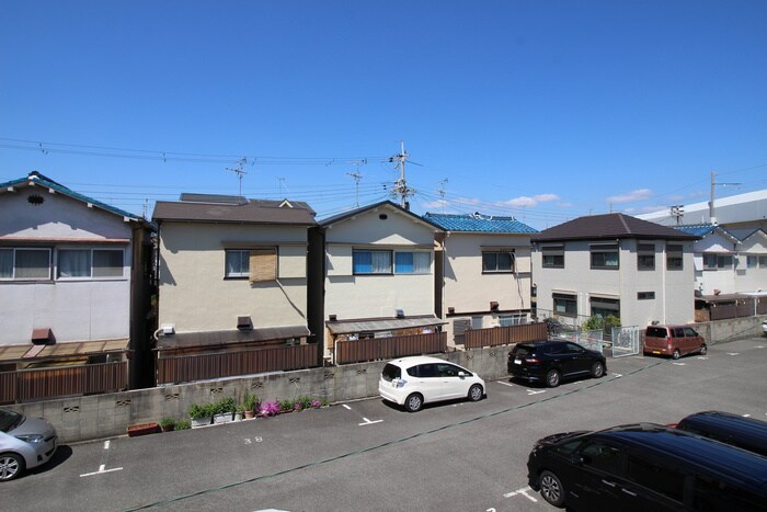 物件内観写真15　(室内からの展望)