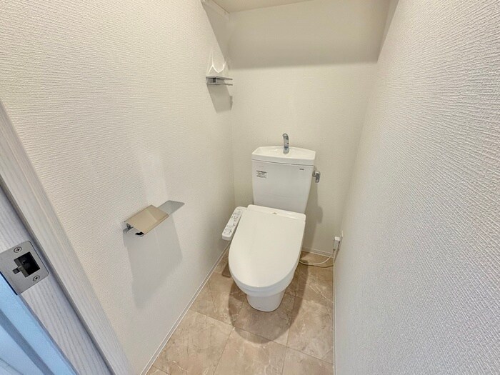 物件内観写真11　(トイレ)