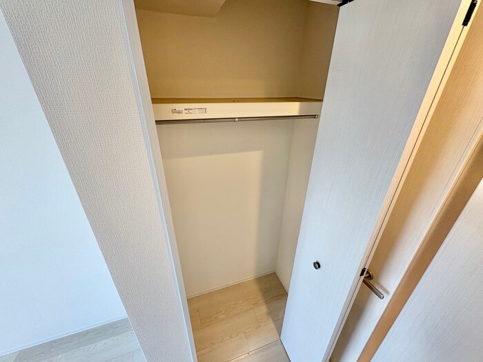 物件内観写真21　(収納)