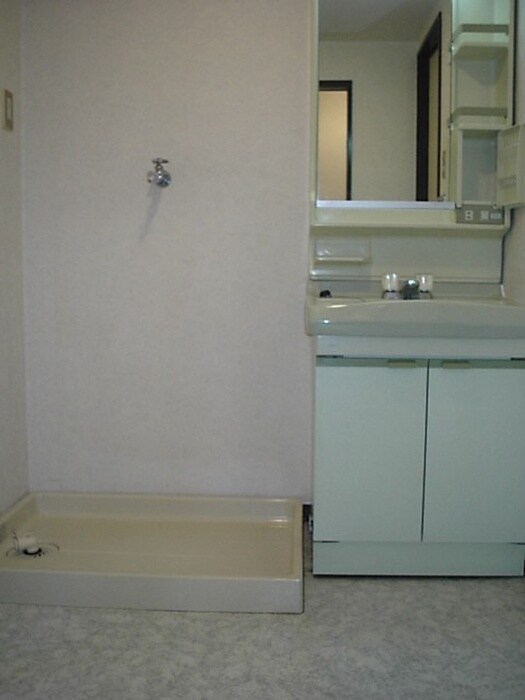 物件内観写真8　(洗面)