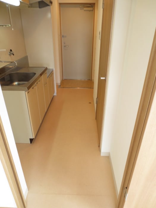 物件内観写真17　(廊下)