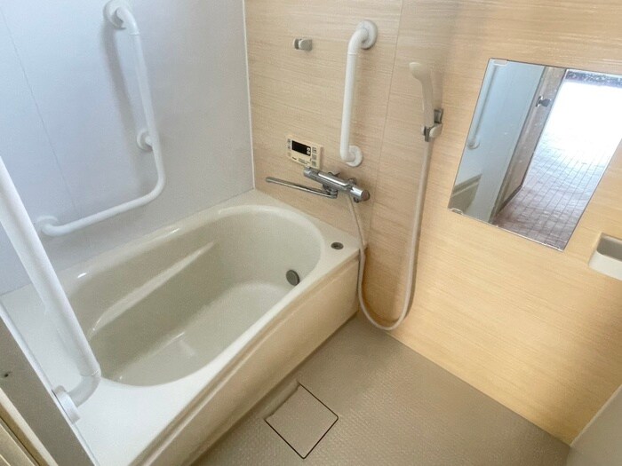 物件内観写真9　(バス／シャワールーム等)