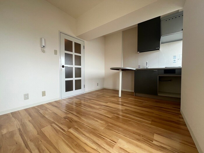 物件内観写真13　(居室)