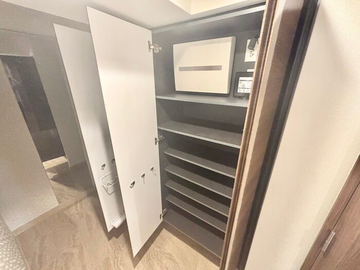 物件内観写真16　(靴箱)