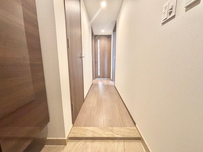 物件内観写真19　(廊下)