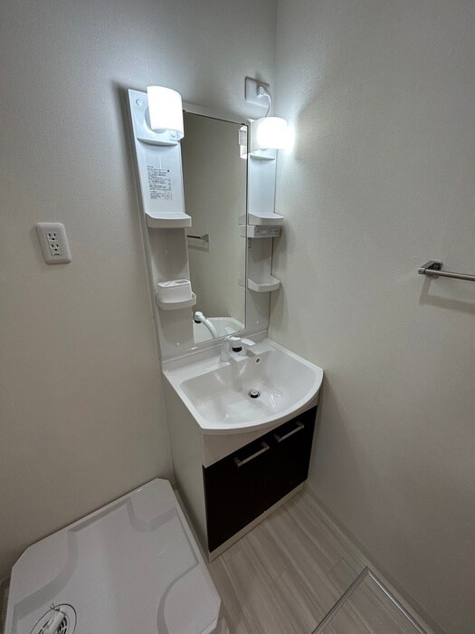 物件内観写真10　(洗面)