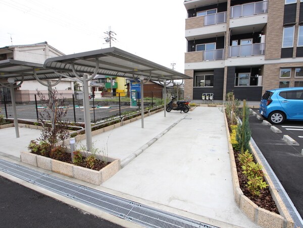 駐輪場