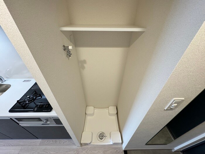 物件内観写真14　(洗濯機置場)