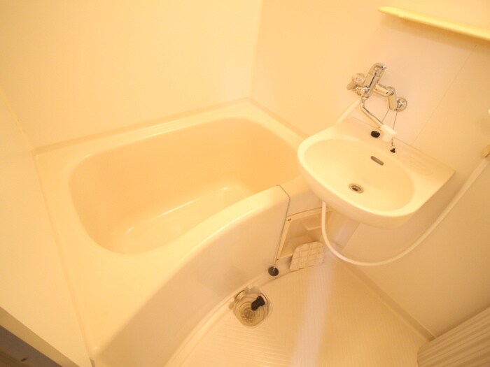 物件内観写真9　(バス／シャワールーム等)