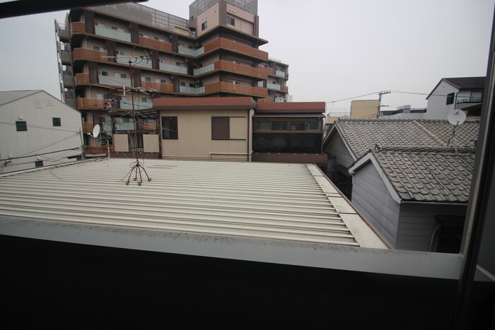 物件内観写真20　(室内からの展望)