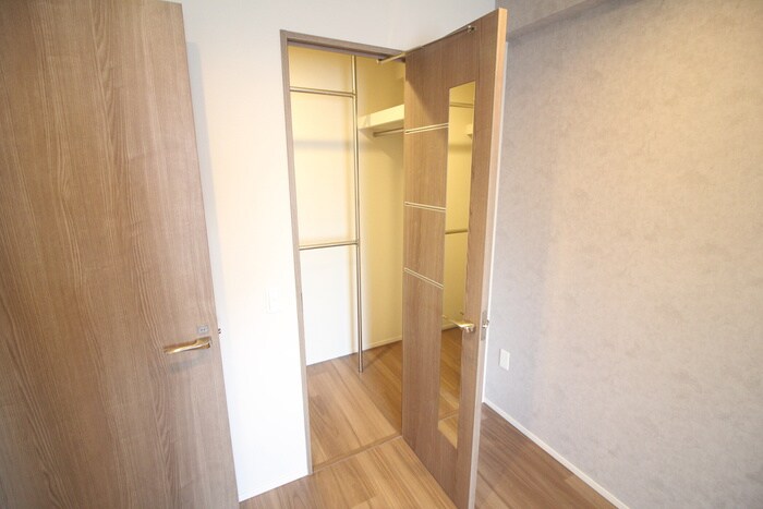 物件内観写真11　(収納)