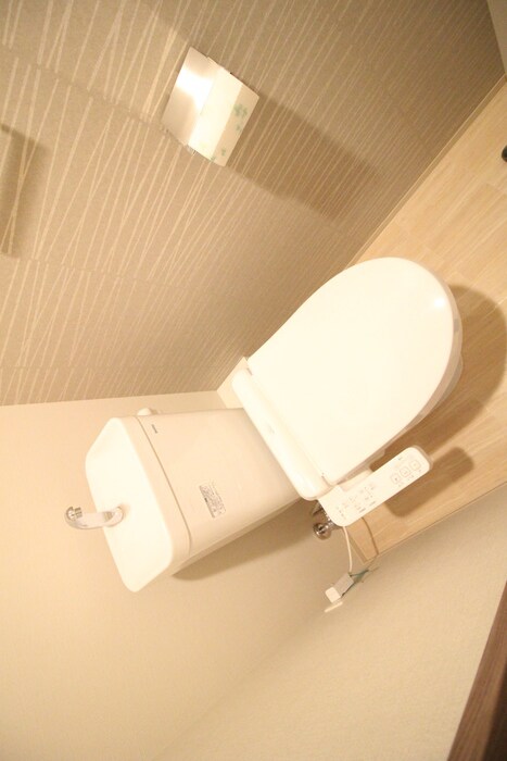 物件内観写真17　(トイレ)