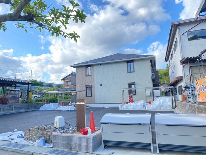 物件外観写真1　(外観写真)