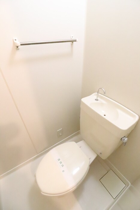 物件内観写真10　(トイレ)