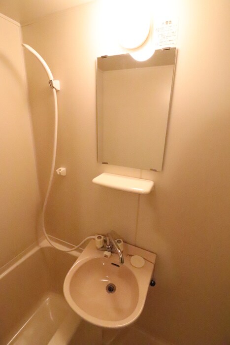 物件内観写真11　(洗面)