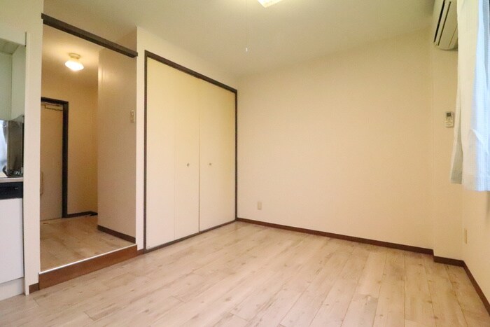 物件内観写真18　(居室)