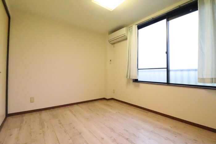 物件内観写真19　(居室)