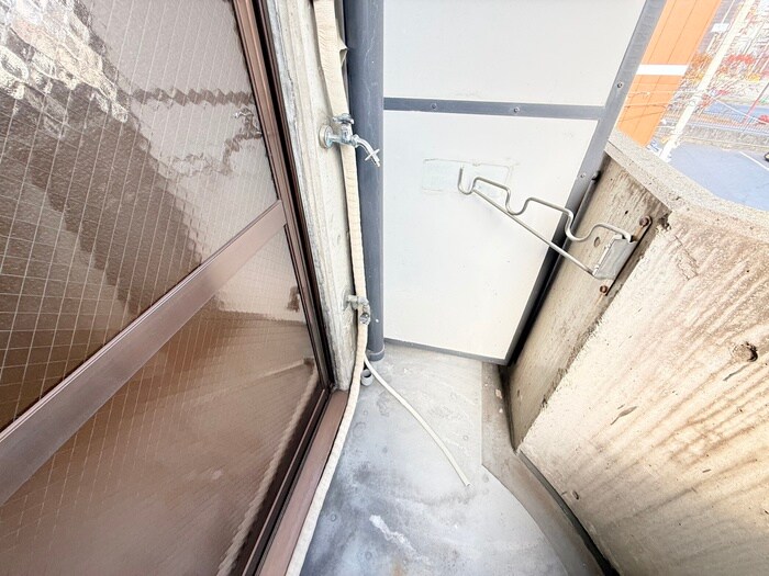 物件内観写真21　(洗濯機置場)