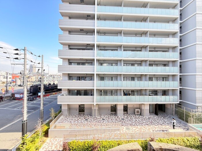 物件内観写真22　(室内からの展望)