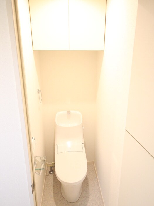 物件内観写真8　(トイレ)