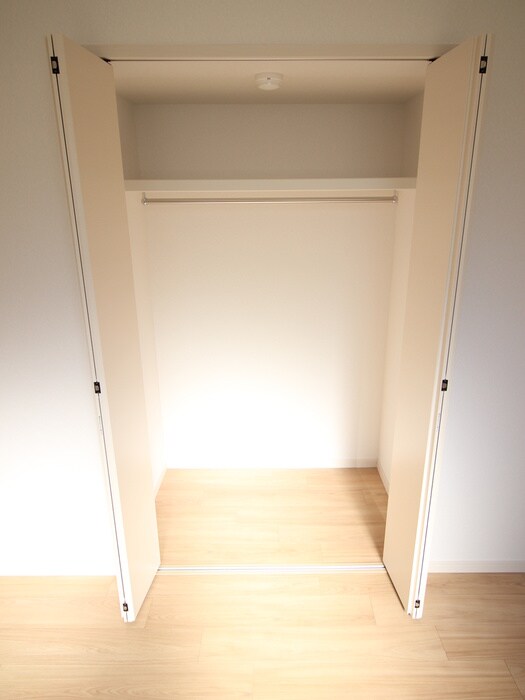 物件内観写真13　(収納)