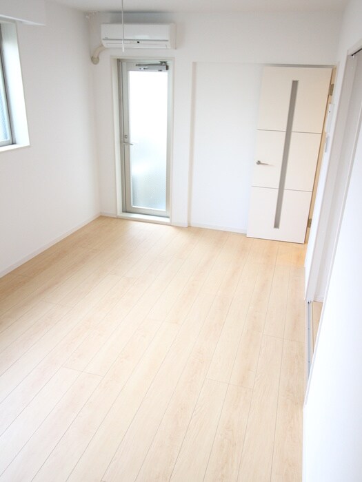 物件内観写真19　(居室)