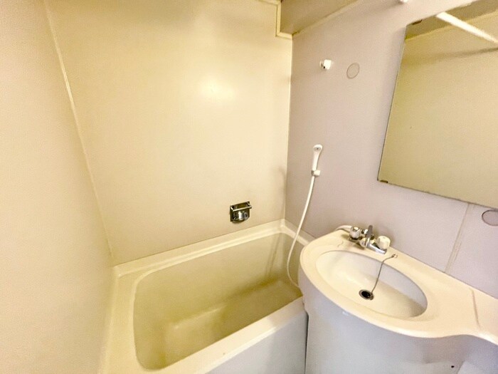 物件内観写真12　(バス／シャワールーム等)