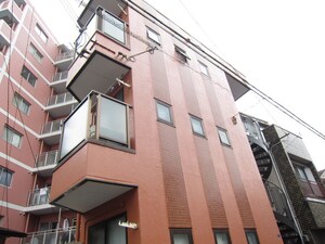 ファミ－ルガレ外観写真