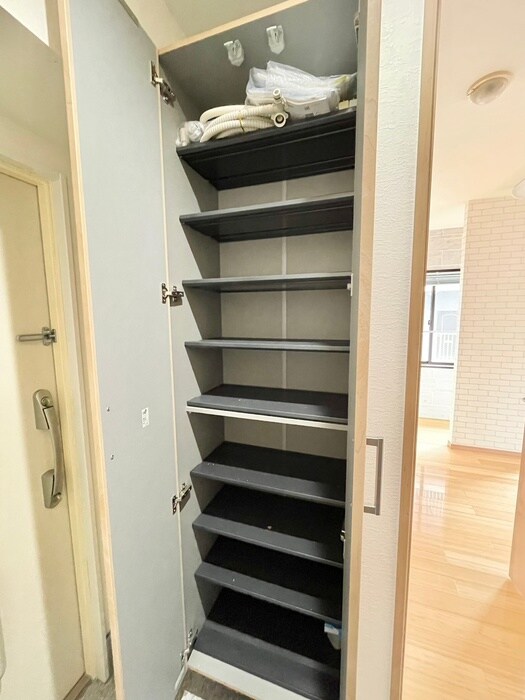 物件内観写真19　(靴箱)