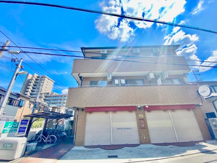 物件外観写真6　(外観写真)