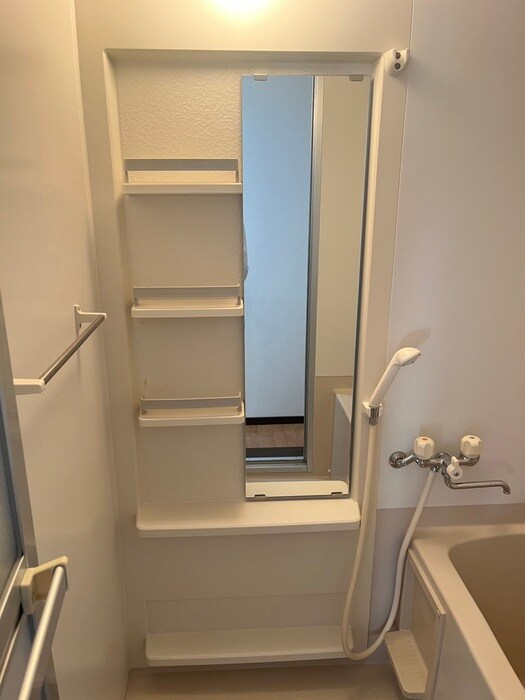 物件内観写真12　(バス／シャワールーム等)