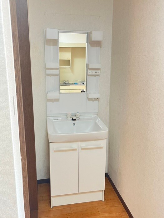 物件内観写真14　(洗面)