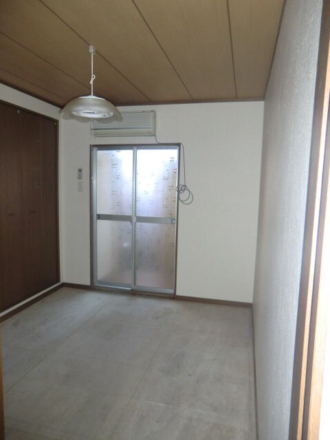 物件内観写真10　(居室)