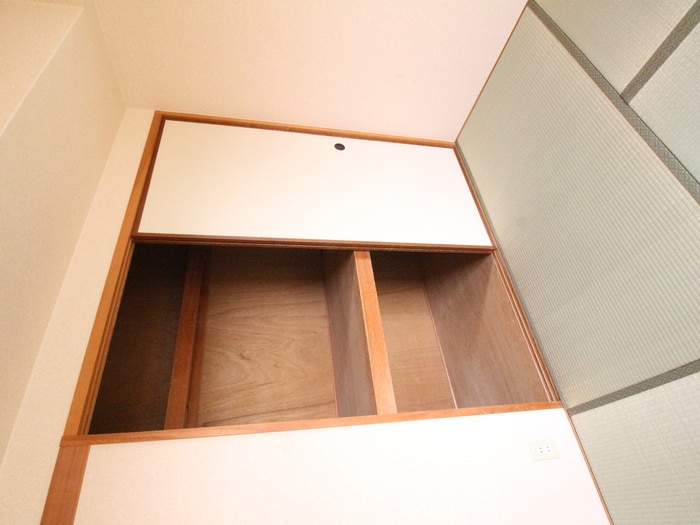 物件内観写真21　(収納)