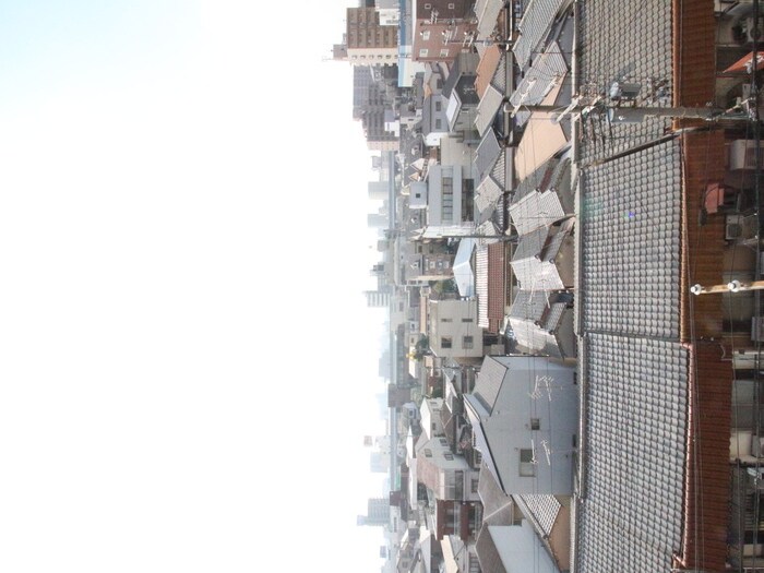 物件内観写真22　(室内からの展望)