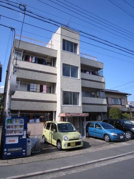 北山ロイヤルハイツ外観写真