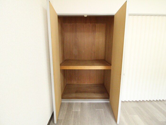 物件内観写真20　(収納)
