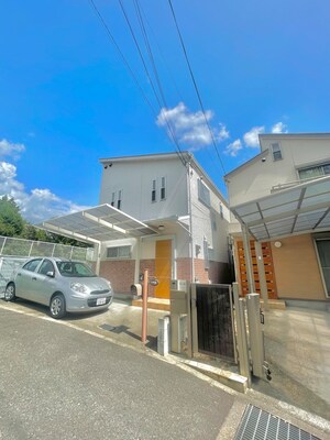 古曽部町3丁目貸家外観写真