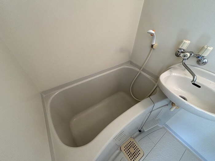 物件内観写真6　(バス／シャワールーム等)