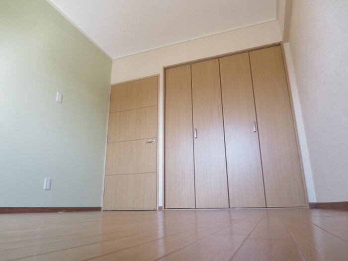 物件内観写真10　(居室)