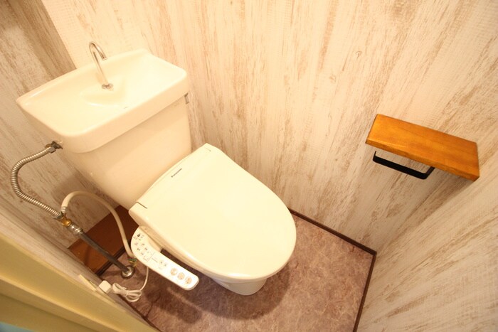 物件内観写真11　(トイレ)