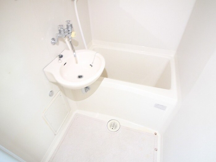 物件内観写真13　(バス／シャワールーム等)