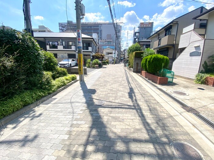 物件外観写真6　(周辺環境)