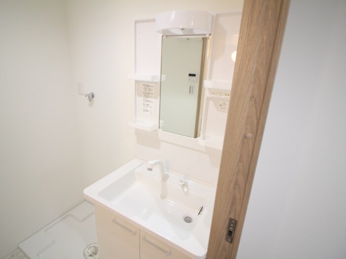 物件内観写真11　(洗面)