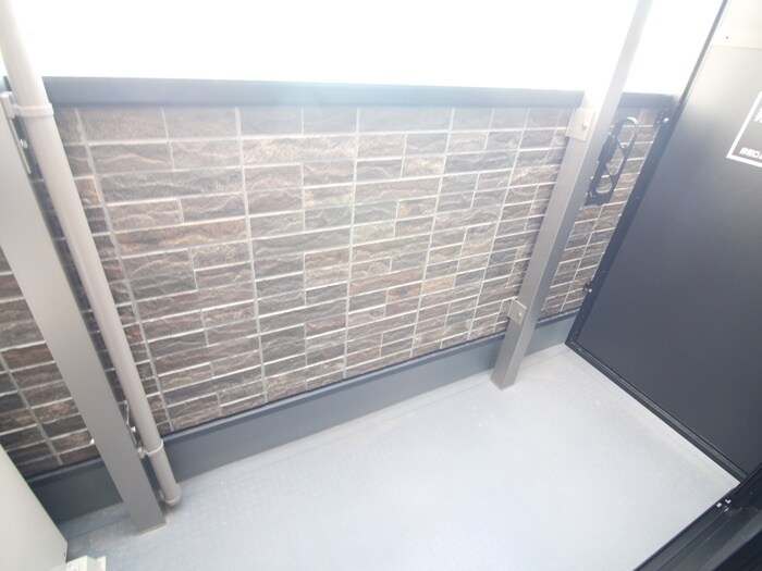 物件内観写真16　(ベランダ・バルコニー)