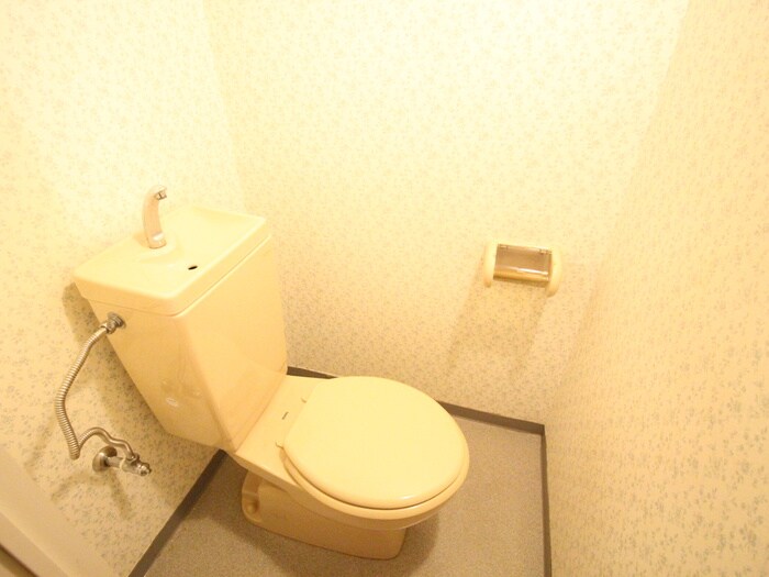 物件内観写真15　(トイレ)