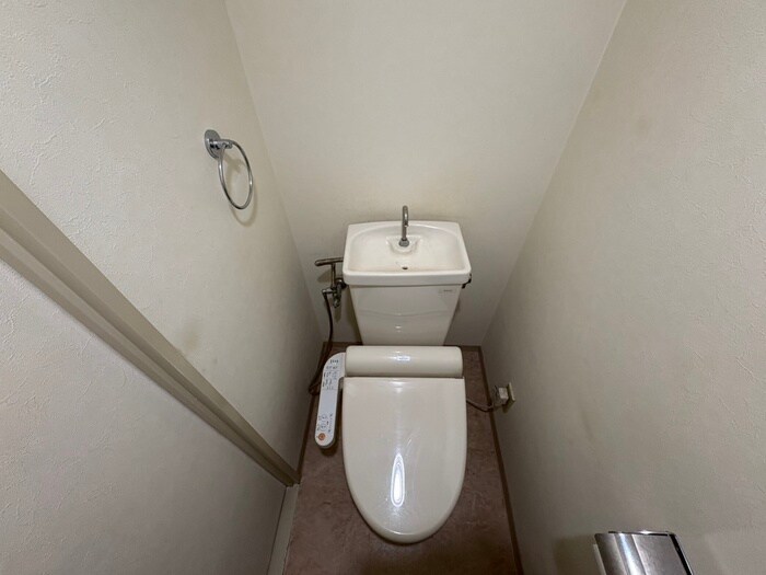 物件内観写真12　(トイレ)