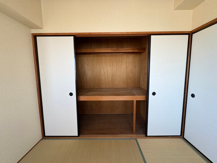 物件内観写真14　(収納)